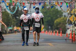 BIB: 4131, 40481
                            <button type="button" onclick="openModal(9857805)" class="btn btn-primary btn-sm float-right btn-popup" data-toggle="modal" data-target=".modal-high-quality">
                        <i class="fas fa-shopping-cart"></i> Add to Cart
                    </button>
                                            <button type="button" onclick="isThisMe(9857805, true)" class="btn btn-success btn-sm float-right btn-popup btn-isme hidden" data-toggle="tooltip" data-placement="bottom" title="นี่คือรูปของคุณใช่ไหม คลิกที่นี่เพื่อเอาเข้าอัลบั้ม">
                        <i class="fas fa-plus"></i> Add to album
                    </button>
                    <button type="button" onclick="isThisMe(9857805, false)" class="btn btn-warning btn-sm float-right btn-popup btn-isnotme hidden">
                        <i class="fas fa-ban"></i> Remove from album
                    </button>